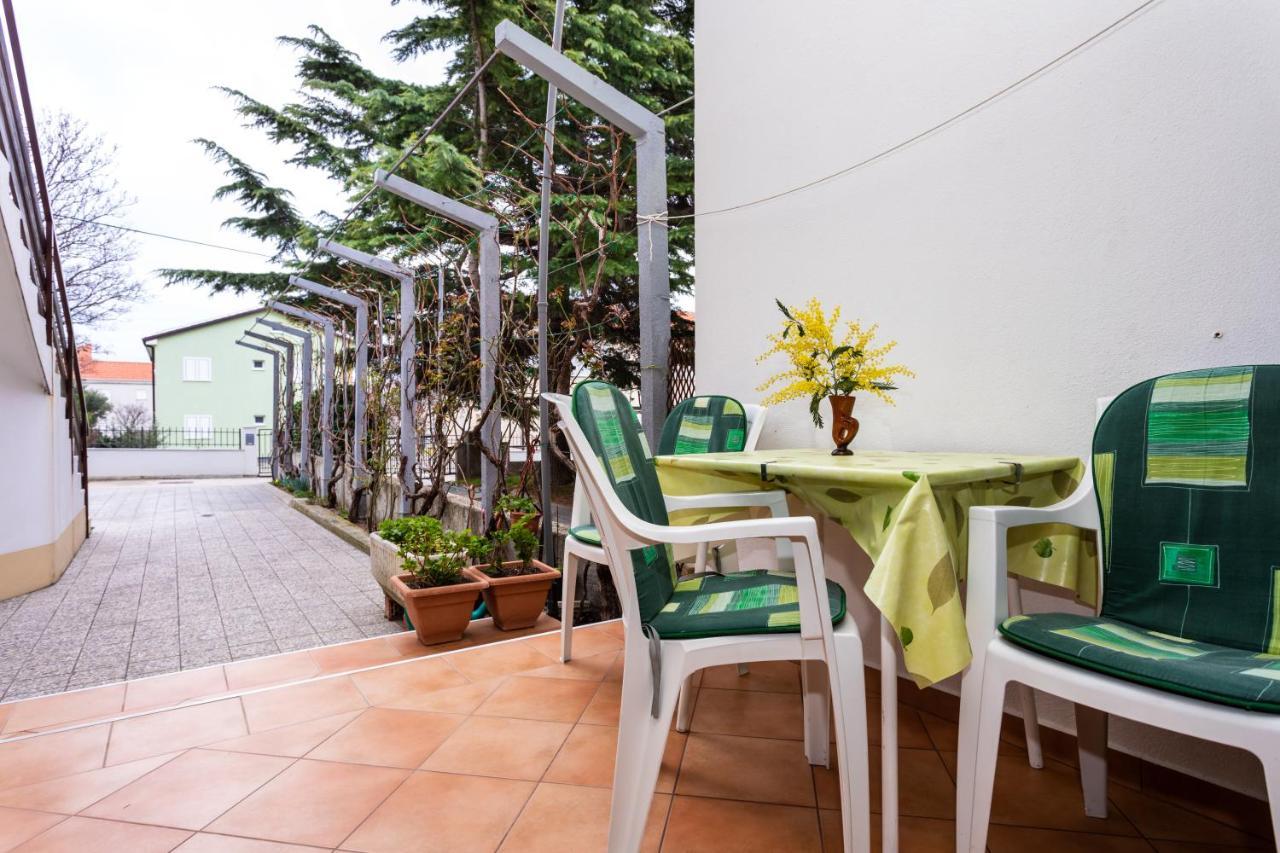 Rooms & Studio Apartment Mira Baška Zewnętrze zdjęcie