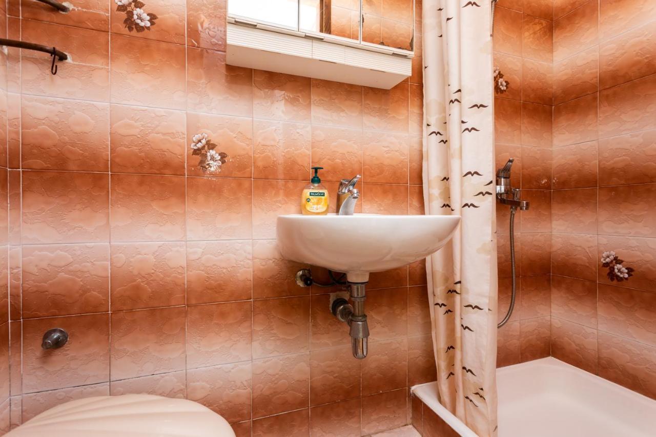 Rooms & Studio Apartment Mira Baška Zewnętrze zdjęcie
