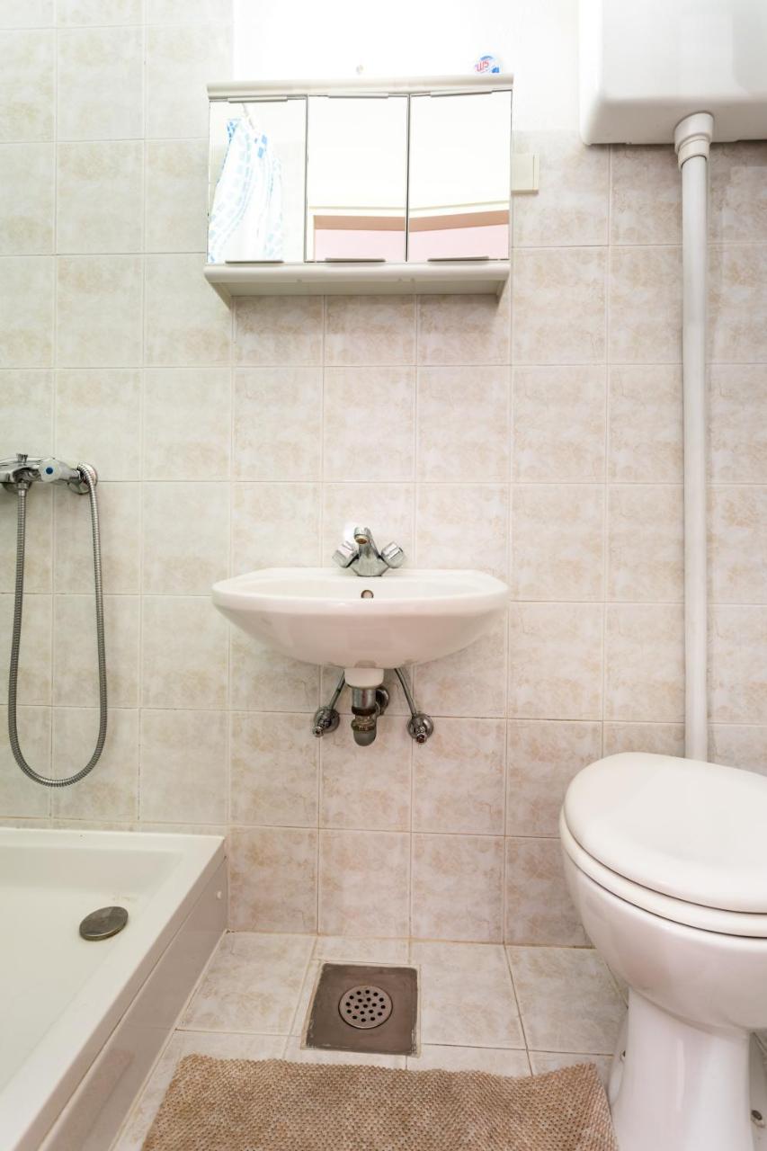 Rooms & Studio Apartment Mira Baška Zewnętrze zdjęcie