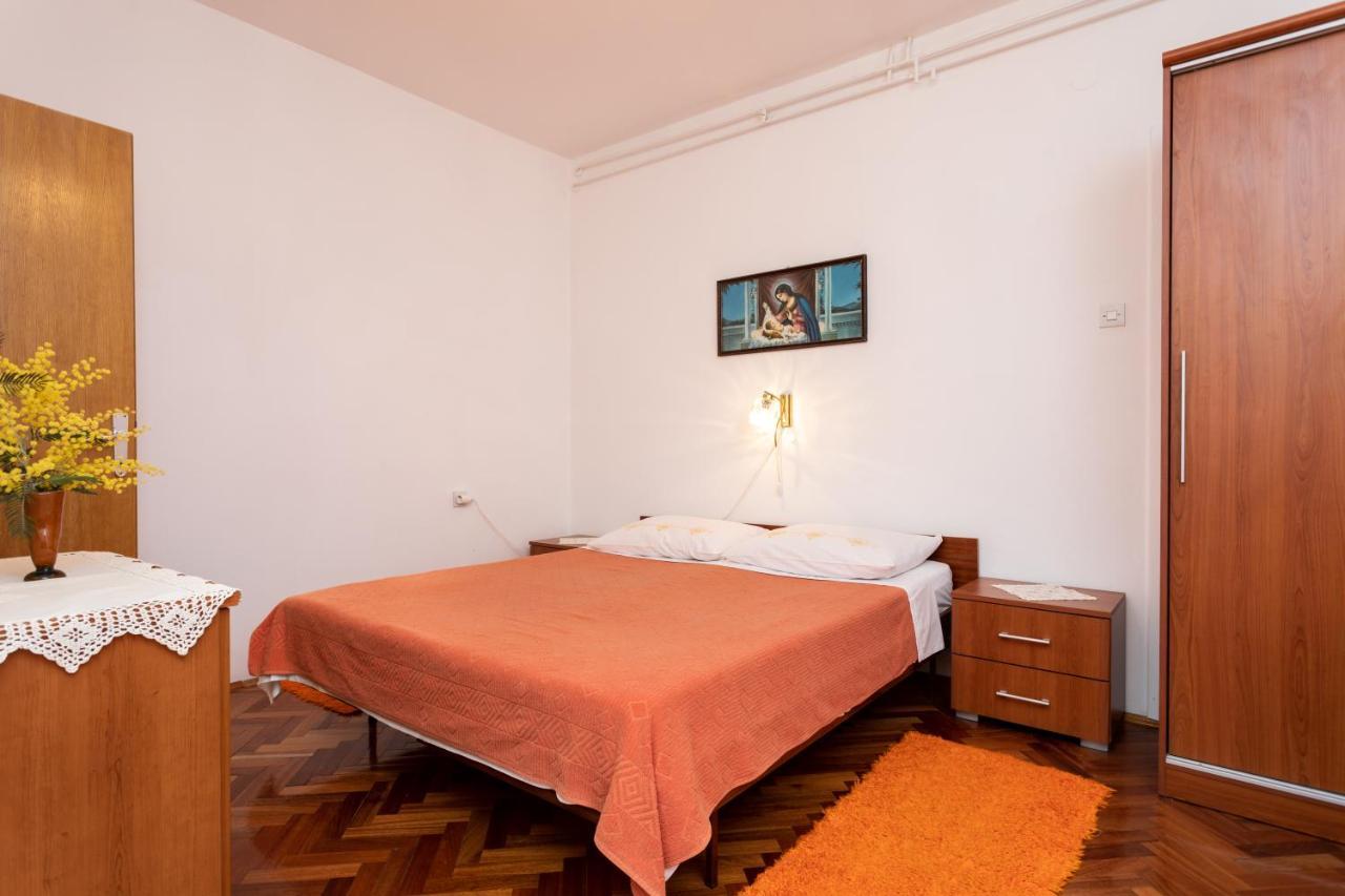 Rooms & Studio Apartment Mira Baška Zewnętrze zdjęcie