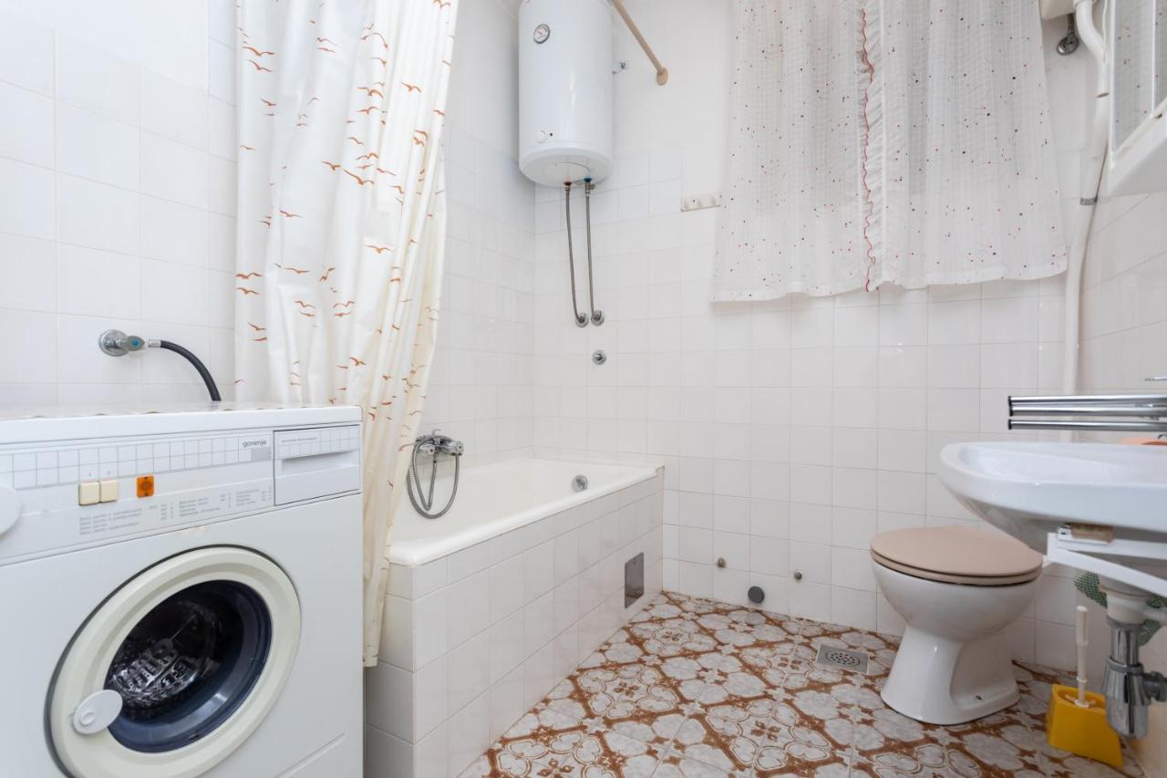 Rooms & Studio Apartment Mira Baška Zewnętrze zdjęcie